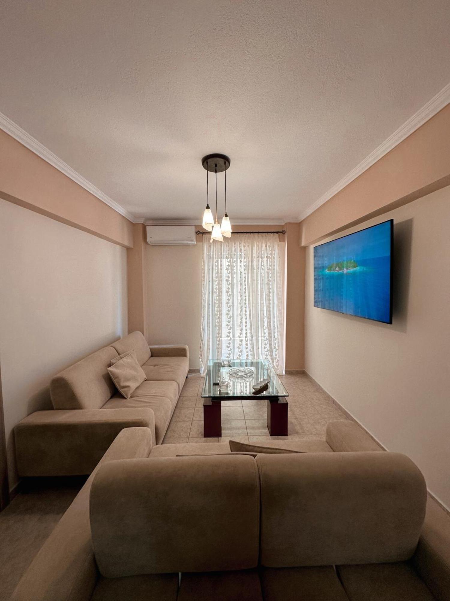 Diara Apartment Nea Iraklia Buitenkant foto