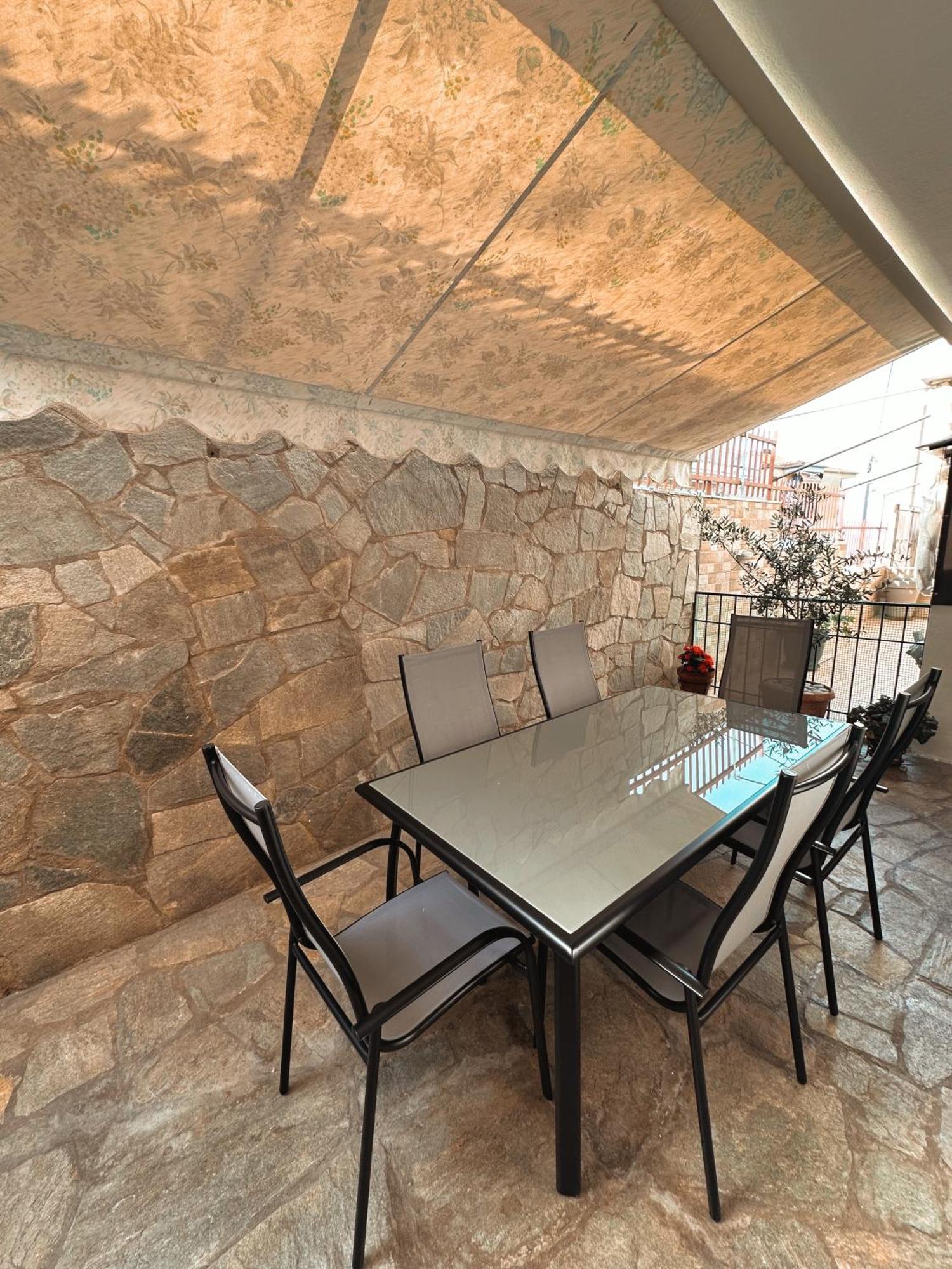 Diara Apartment Nea Iraklia Buitenkant foto